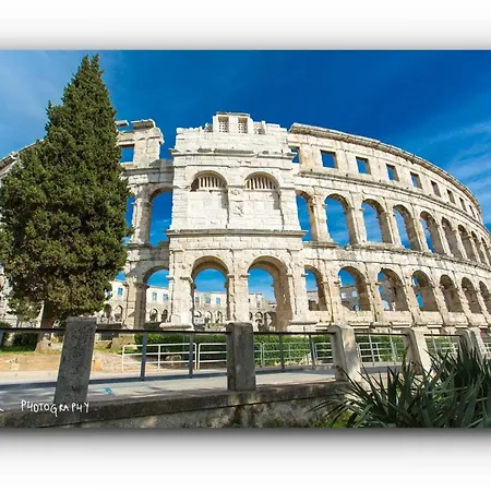 Bonvenon2pula *