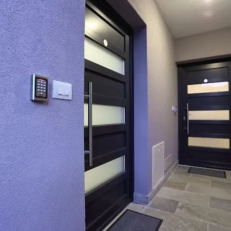 Bonvenon2pula Apartman *
