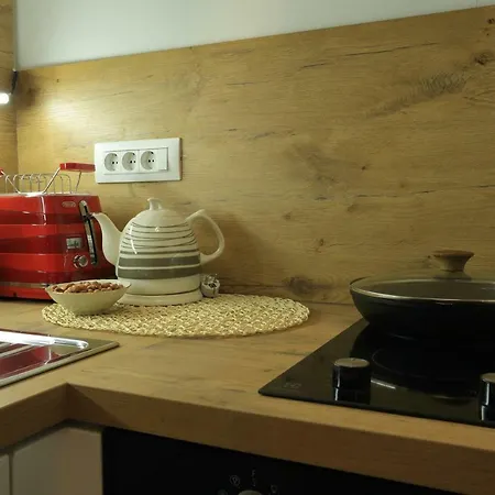 Bonvenon2pula Апартаменты Пула