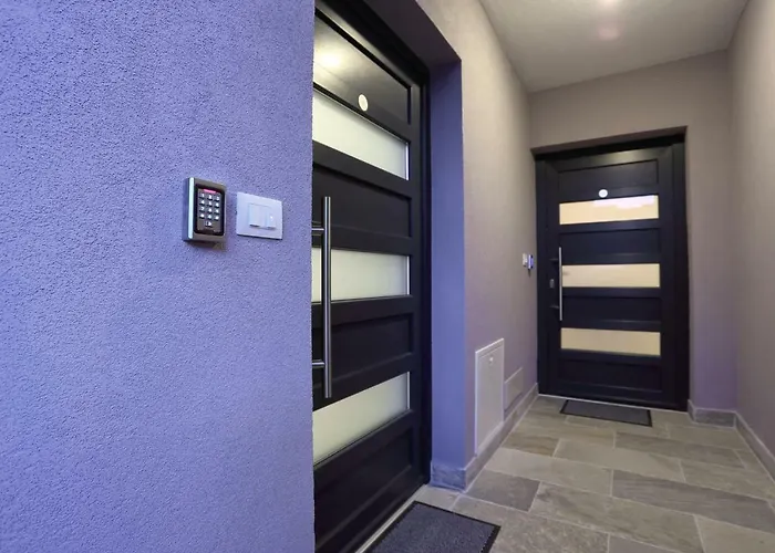 Bonvenon2pula Apartament *